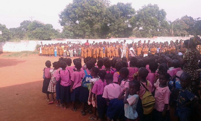 República Centro-Africana – Criando verdadeiros “espaços de paz” a partir da educação