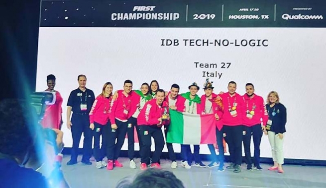 USA – Students of Verona's "Don Bosco" Institute triumph at Robotics World Championships