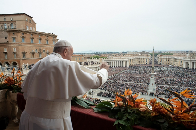 Sri Lanka – Masakra w Wielkanoc. Papież Franciszek: “Wszyscy potępiają te terrorystyczne ataki, nieludzkie akty, których nigdy nie można usprawiedliwić”