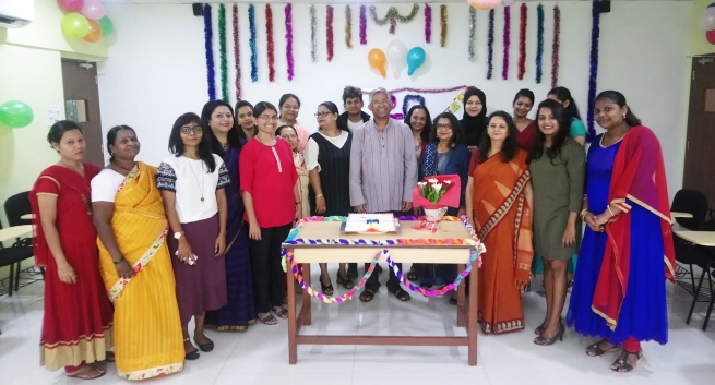 Índia - A organização "Prafulta Psychological Services" completa vinte anos