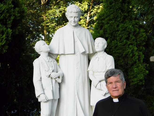 Estados Unidos – Em New Rochelle (NY) recorda-se a vida do P. John Thompson, missionário na África por 40 anos.