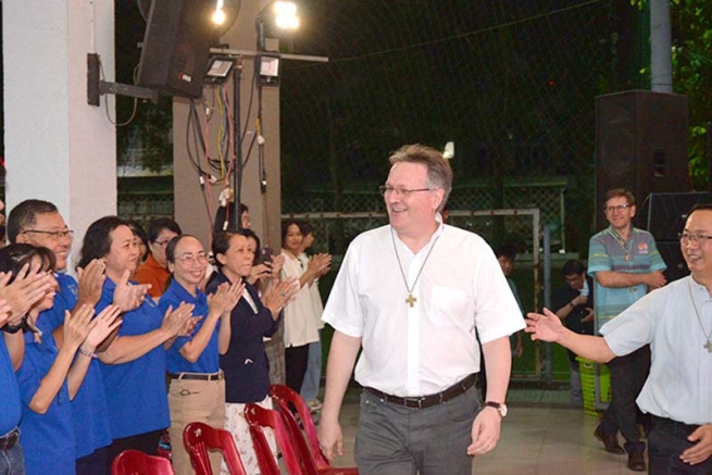 Vietnam – Il Consigliere Generale per la Pastorale Giovanile visita la comunità salesiana “Don Bosco Ben Cat”