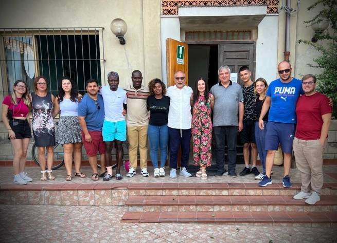 Italia – I salesiani ucraini e la ONG Vis visitano le comunità di Don Bosco 2000 in Sicilia: un faro di speranza in mezzo alla guerra