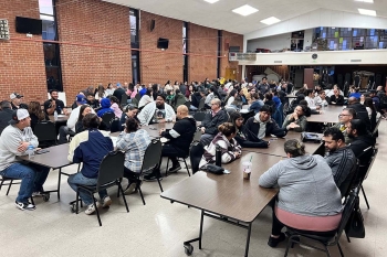 Estados Unidos – Nutrir a Fé e a compreensão: uma reflexão sobre os três dias de empenho juvenil na igreja São Domingos Sávio de Bellflower, Califórnia