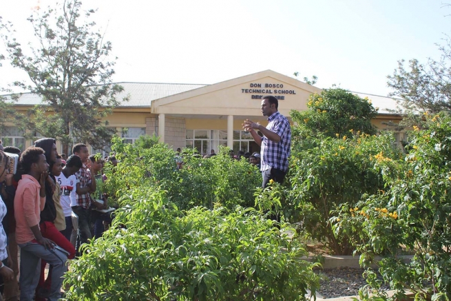 Eritrea – El compromiso de los Salesianos y del VIS con los jóvenes necesitados