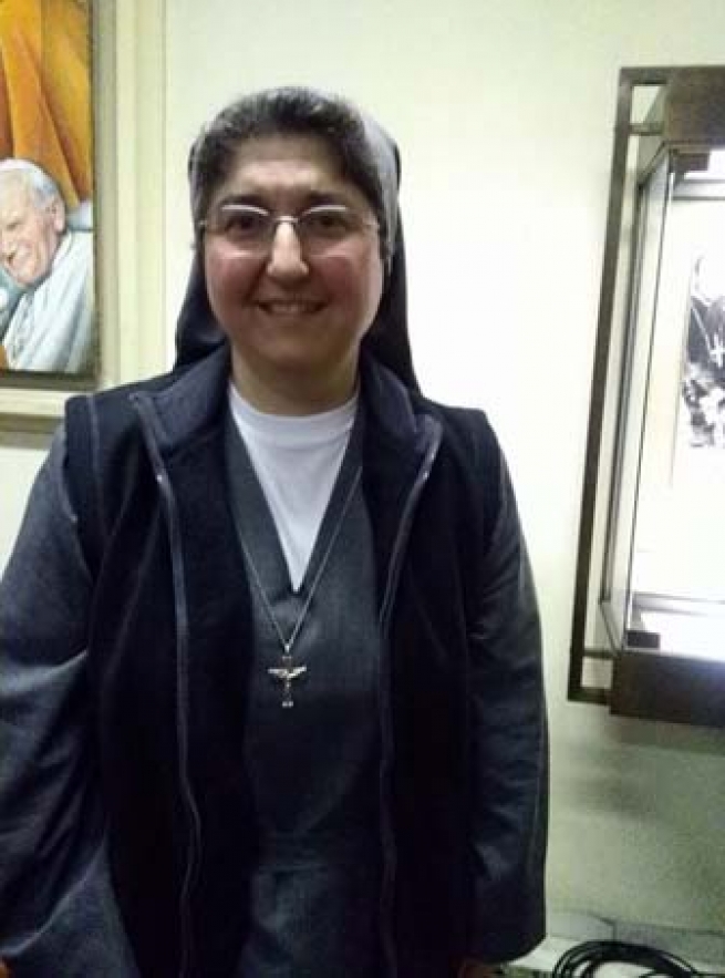 Vaticano - Sor Carolin y otras mujeres valientes ofrecen un oasis de paz en Siria