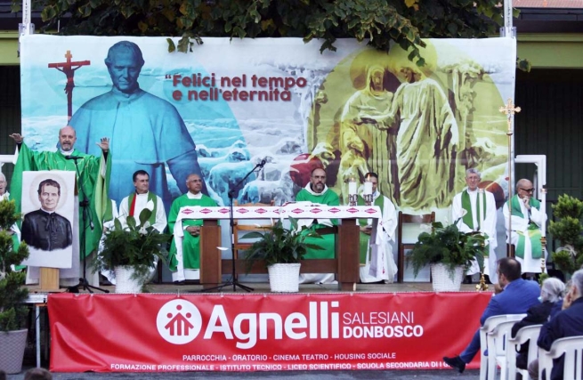 Italia – Il “Partyinsieme” dell’Istituto Agnelli di Torino alla presenza del Vicario del Rettor Maggiore e il Sindaco di Torino