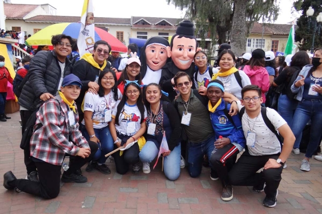 Ecuador - Seven thousand young people participate in 6th National Youth Day, spreading their joy