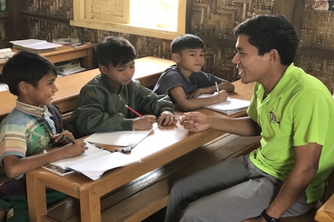 Myanmar - El centro salesiano de Mandalay ayuda a muchachos de la calle