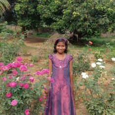 India – Il “Don Bosco Nava Nirman” offre borse di studio a 32 ragazze grazie ai fondi donati da “Salesian Missions”