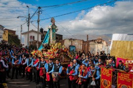 Perù – L’Istituto Salesiano di Cusco ha partecipato alla tradizionale processione del Corpus Domini