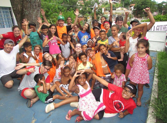 Brasil - Ação Missionária leva juventude salesiana ao encontro do próximo