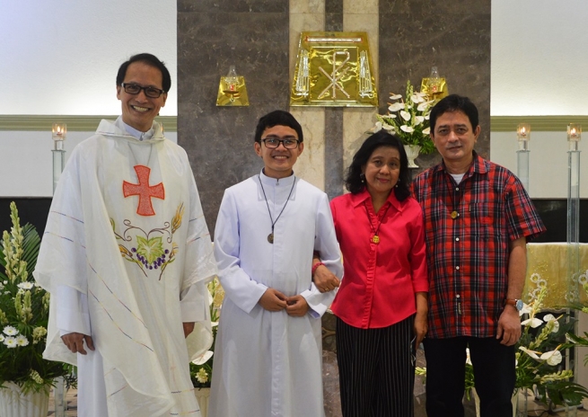 Philippines - First Profession of Salesian Antonio Josef Rodriguez