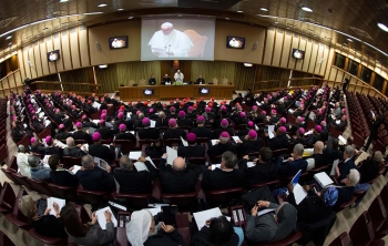 Vaticano - Abertura dos trabalhos sobre "Proteção dos menores na Igreja"