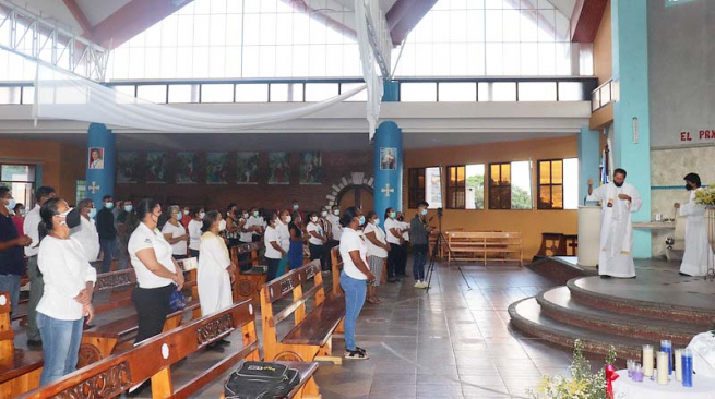 Honduras – Misje parafialne na temat: «Ożywia nas nadzieja: „Oto czynię wszystko nowe” (Ap 21,5)»