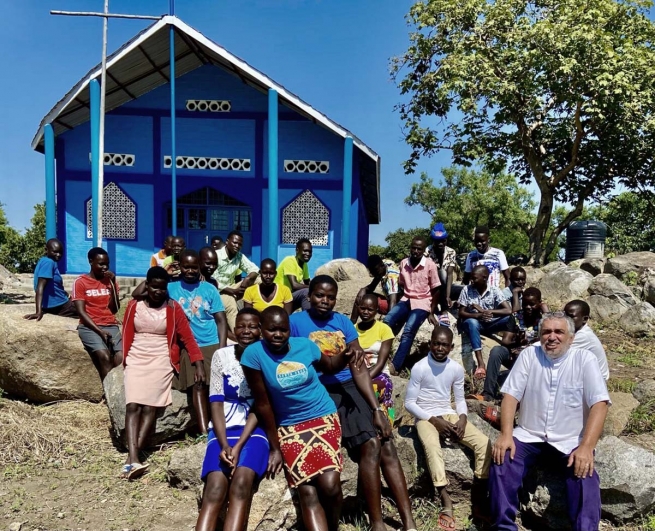 Uganda - Los jóvenes refugiados de Palabek reciben apoyo educativo gracias a “Salesian Missions”