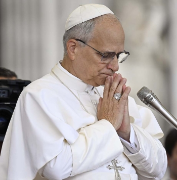 Popes and prayers for peace