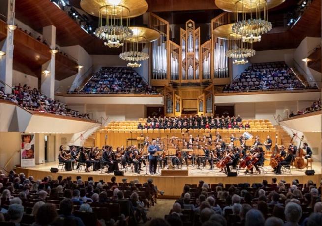 Spagna – Emozionante Concerto di Natale di solidarietà di “Misiones Salesianas” presso l’Auditorium Nazionale