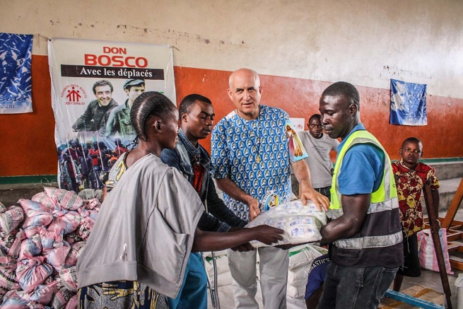 République Démocratique du Congo – Le Supérieur provincial de l’AFC a été au chevet de déplacés internes du site salésien de Don Bosco Ngangi