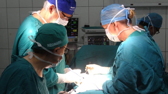 Perú - Campaña Médica Quirúrgica y Programa de Educación Bucal en las Misiones de Yurimaguas.
