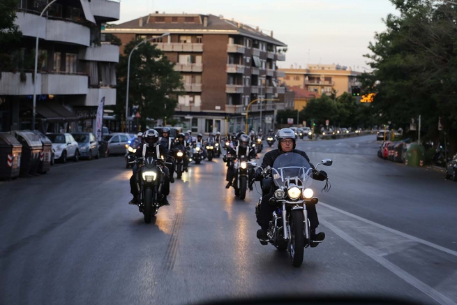 Polonia - Peregrinación salesiana de motociclistas "la Chispa de la Misericordia"
