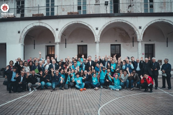 Italia - Concluye la visita del Rector Mayor a la ciudad de Palermo
