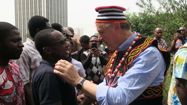 Cameroun – Le Recteur Majeur à Yaoundé, avec une pensée pour l'Ukraine