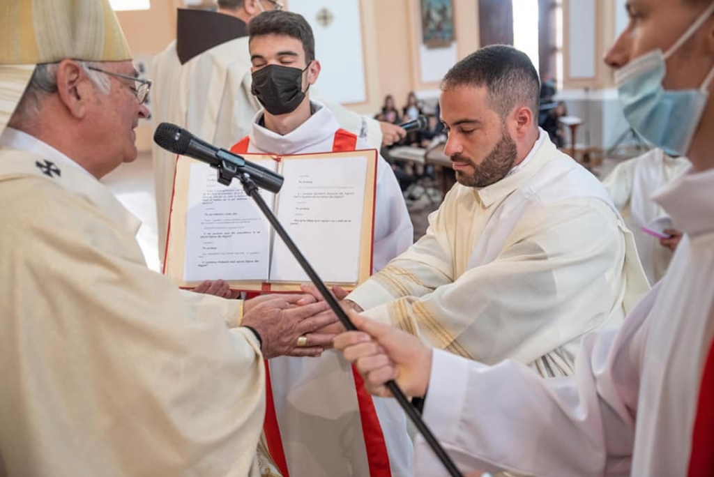 Albania – Ordinazione sacerdotale del salesiano Giuseppe Andrés Liano Pira