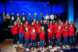 Italia – Impulsados por el “Christmas Contest”, los jóvenes cantan los valores de la Navidad