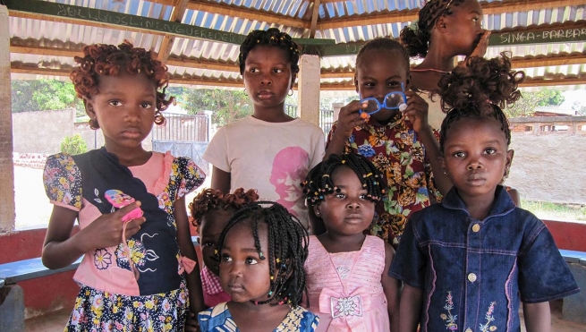 Repubblica Centrafricana – Il valore delle borse di studio in un Paese poverissimo