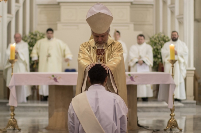 Chile – Ordenação sacerdotal do Salesiano Eduardo Rojas