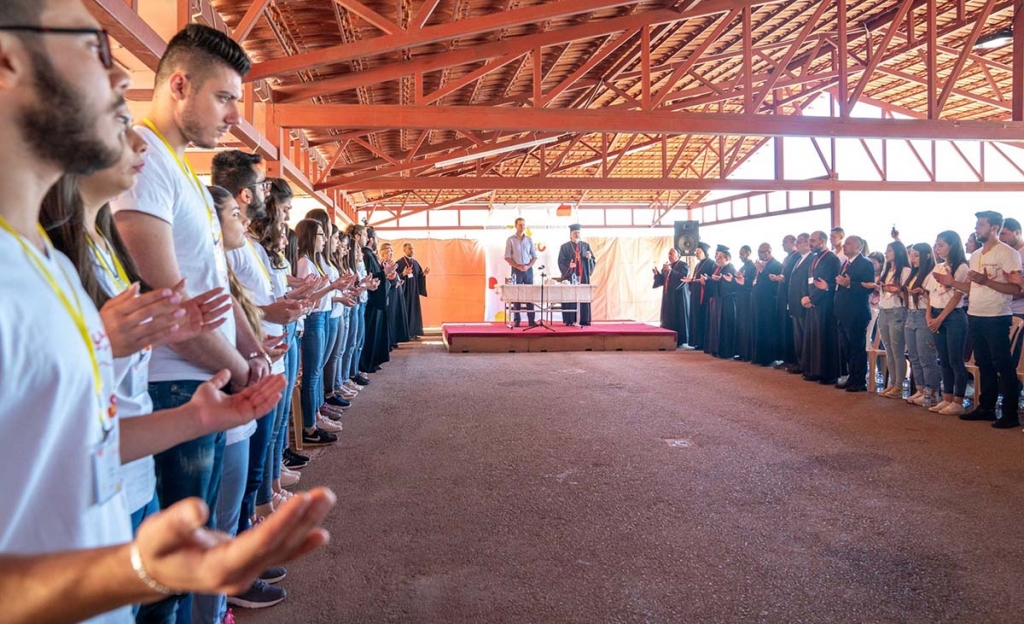 Siria – Il Presidente della Siria Bashar Hafiz al-Asad incontra i giovani siro-cattolici