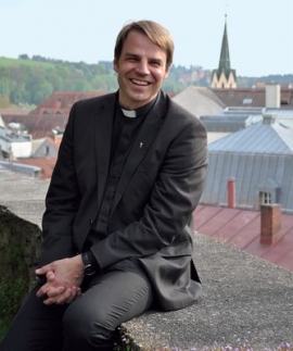 Germany - Bishop Oster, SDB: "Without prayer and a spiritual life, one is incapable of loving and meeting others."