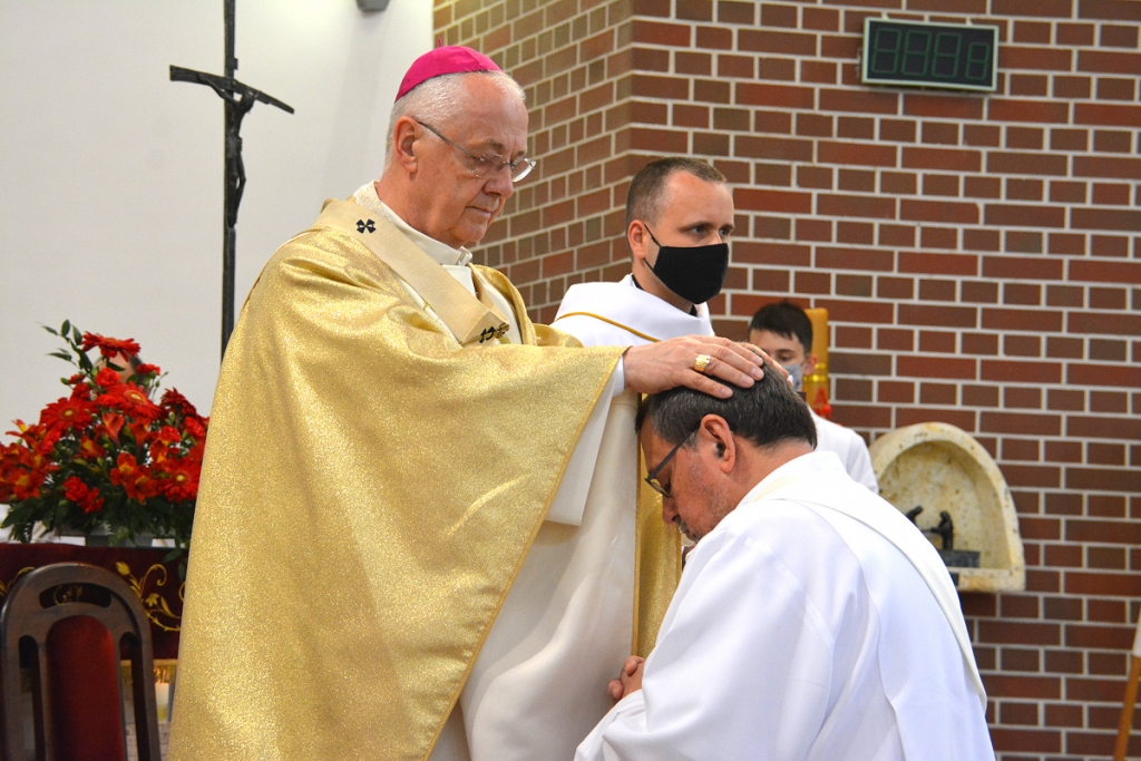 Hungary - Priestly ordination of László Kővári