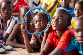 Italia – Concerto di Natale in Vaticano 2025: con “Missioni Don Bosco” un sostegno ai bambini di Côte-Matève, in Congo-Brazzaville