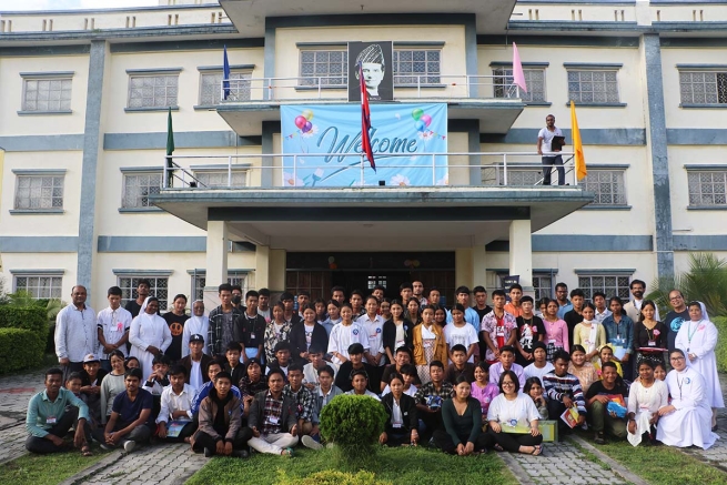 Nepal – O Movimento Juvenil Salesiano reúne jovens de vários centros do país