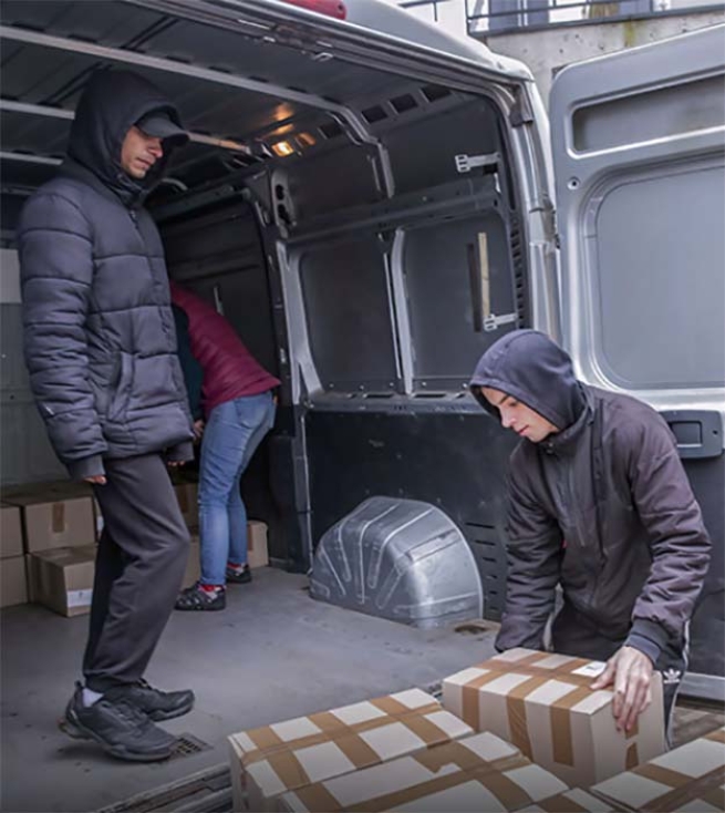 Ukraine Celebrating Christmas with subzero temperatures, no water