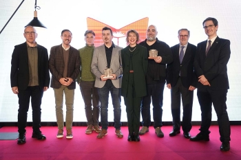 España – Anuncio de los ganadores del Premio "Edebé" de literatura infantil y juvenil