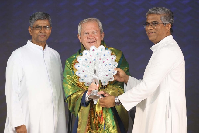 India – Il “Don Bosco Institute of Communication Arts” festeggia il suo 25° anniversario di esistenza con don Gildasio Mendes