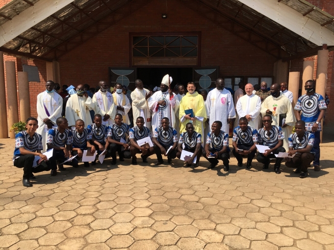 Zambia – First religious profession of 13 novices