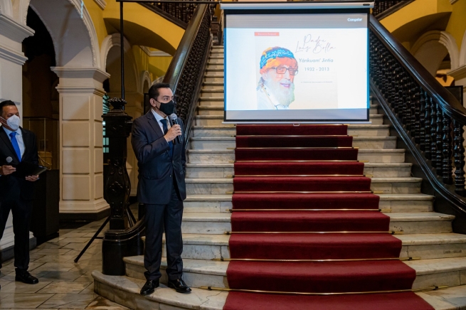 Pérou – Inauguration de l'exposition « P. Luis Bolla : » la Cathédrale de Lima s’approche de l'Amazonie »