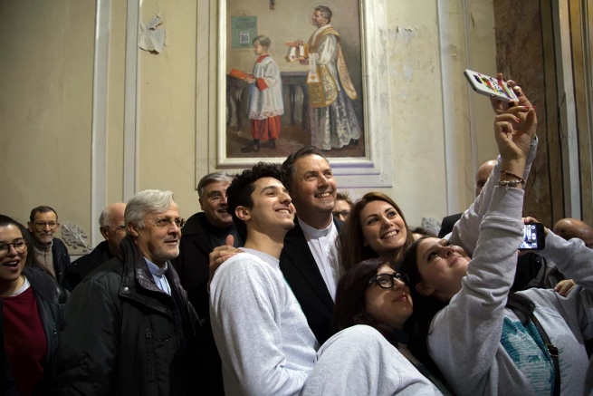 Italia – Don Bosco y los jóvenes: el Rector Mayor en Nápoles