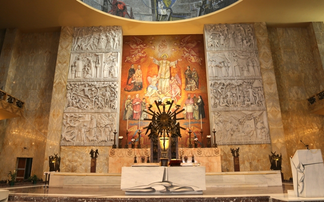 Italia – Il restauro del mosaico nel Tempio Don Bosco a Roma: un motivo di speranza in questo periodo di difficoltà