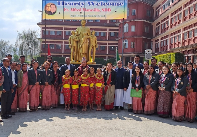 Nepal - La visita del Consejero general para las Misiones, padre Alfred Maravilla: una oportunidad para soñar con el futuro de un Nepal salesiano