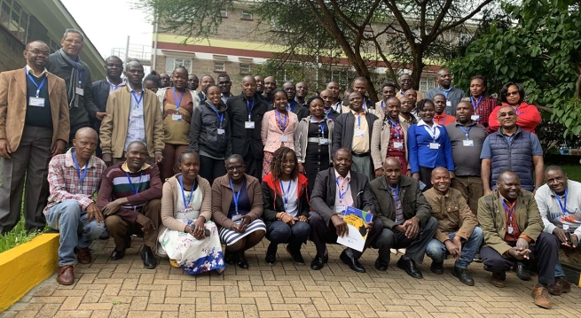 Kenia – Dar formación a instructores de Formación Profesional en la Pedagogía de Don Bosco, mirando al siglo XXI