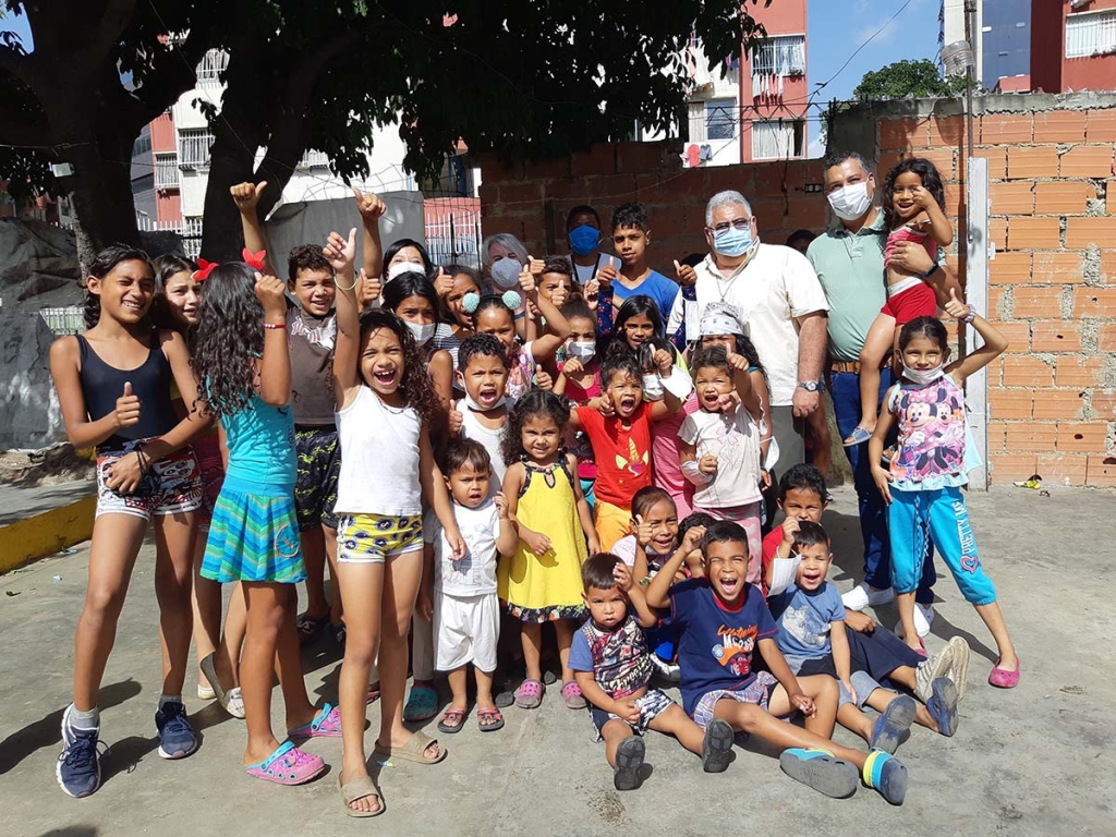 Venezuela - “Missioni Don Bosco” visits Salesians