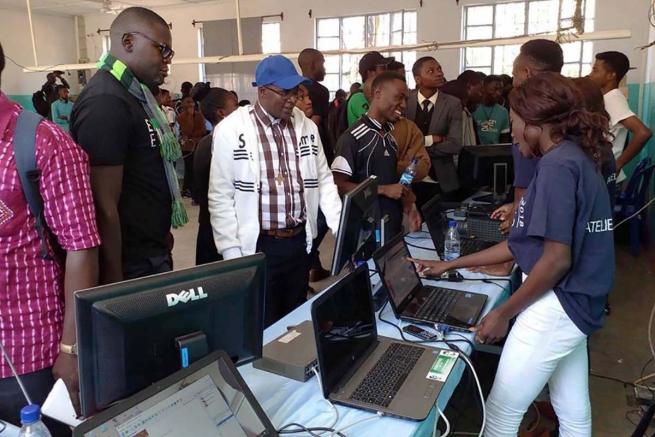 R.D. Congo – “Open day” alla Scuola Superiore di Informatica Salama