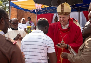 Repubblica Democratica del Congo – Il Cardinal Ángel Fernández Artime visita la missione salesiana a Sakania