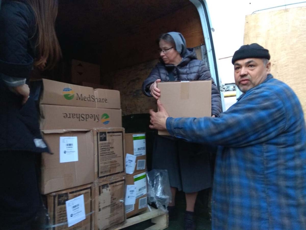 Ukraine Medical supplies for those internally displaced delivered