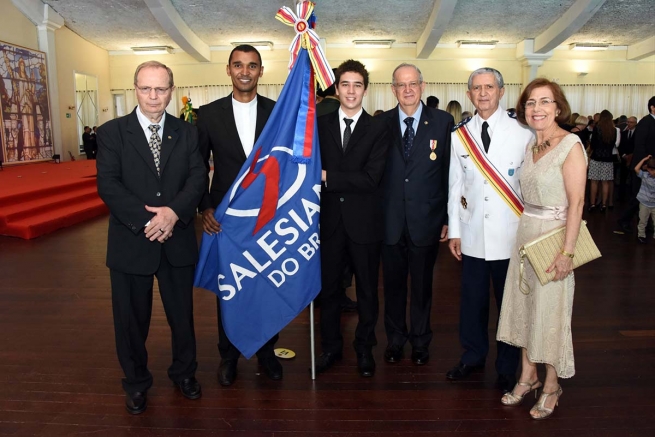 Brazil - The Salesians receive an award from the Military Tribunal